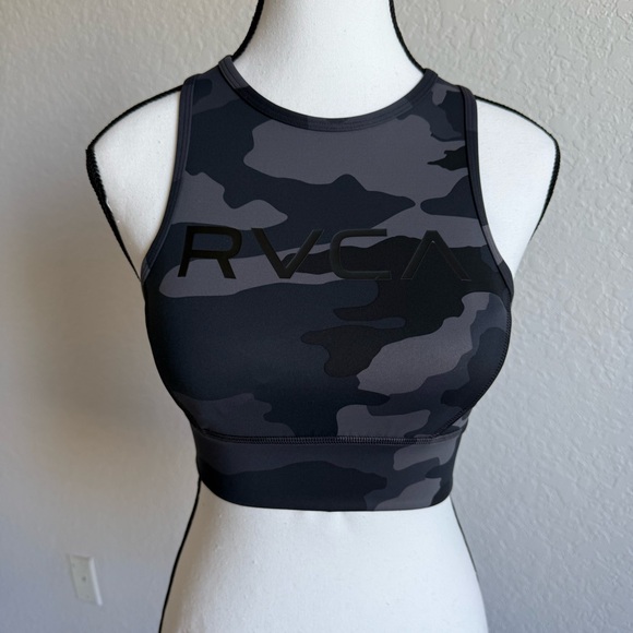 RVCA Gray Camo Sports Top - Picture 1 of 6
